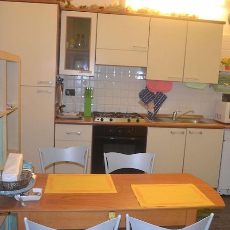 Casa Lory Apartment Болоня Екстериор снимка