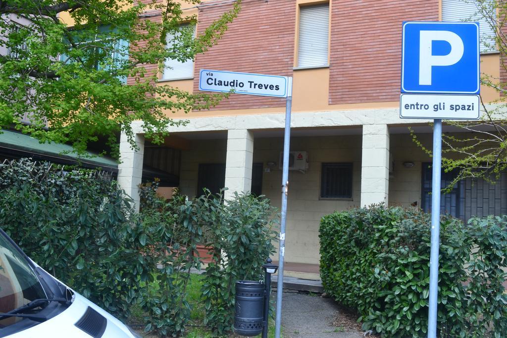 Casa Lory Apartment Болоня Стая снимка