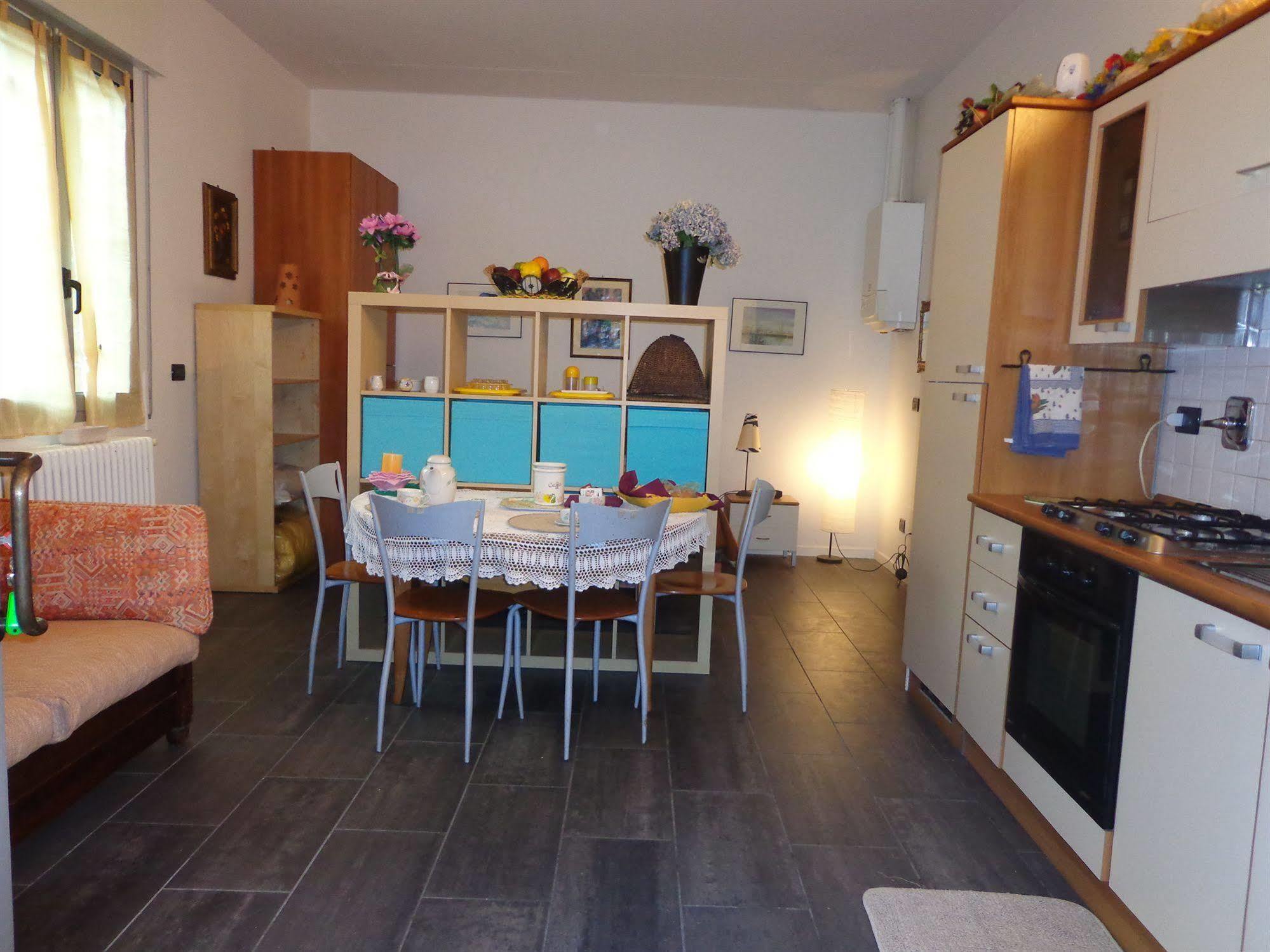 Casa Lory Apartment Болоня Екстериор снимка
