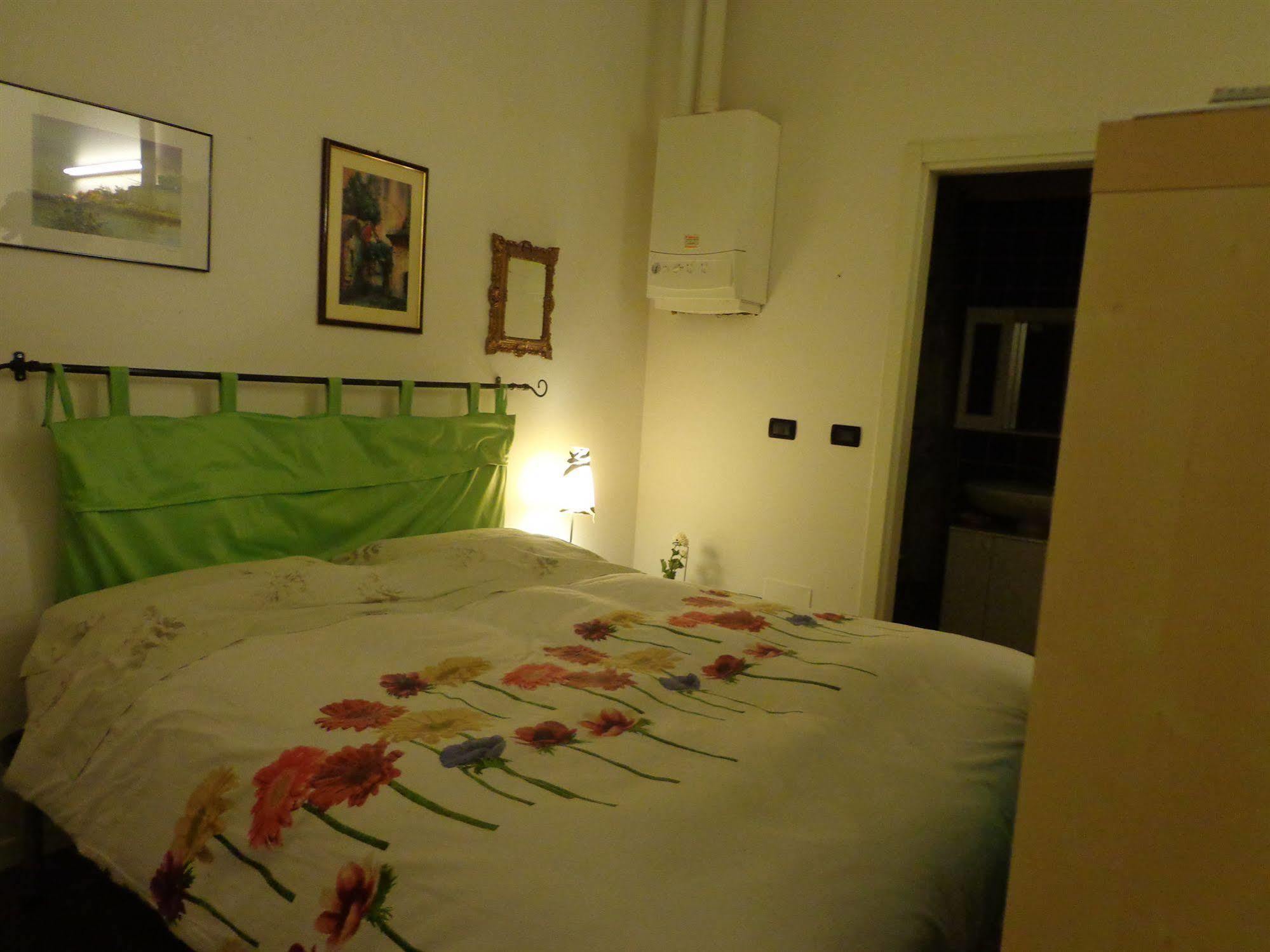 Casa Lory Apartment Болоня Екстериор снимка