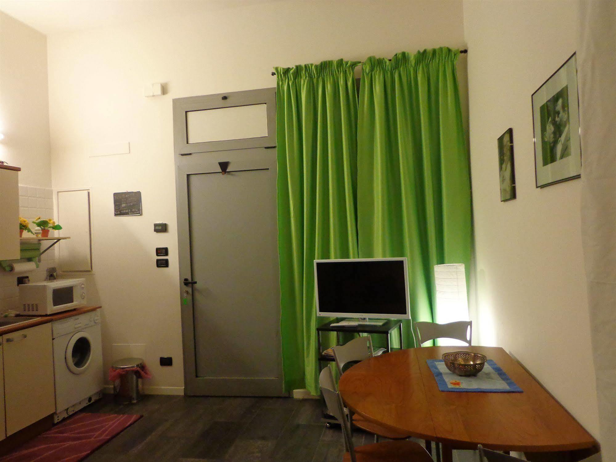 Casa Lory Apartment Болоня Екстериор снимка
