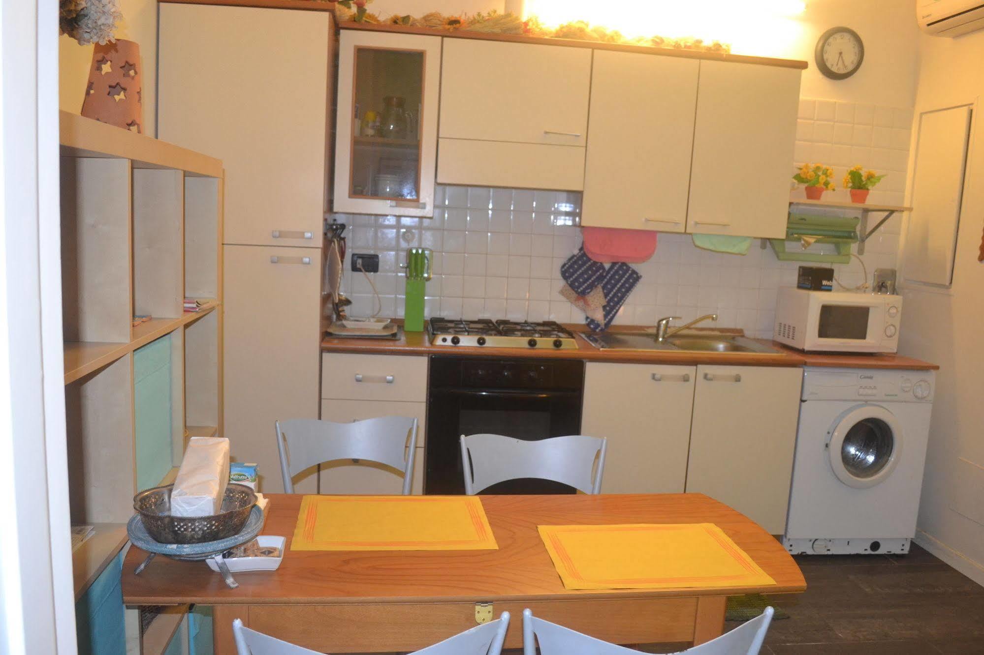 Casa Lory Apartment Болоня Екстериор снимка